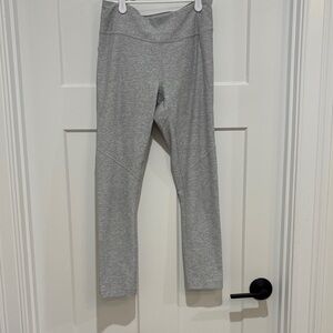 Outdoor Voices Leggings in Heathered Gray